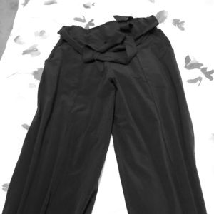 Lululemon Noir Pant